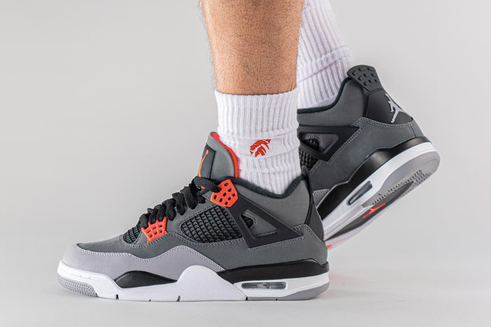 Jordan 4 Infrared