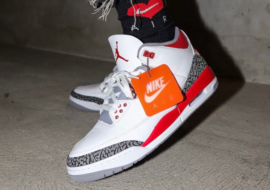 Jordan 3 Fire Red (2022) (EARLY)